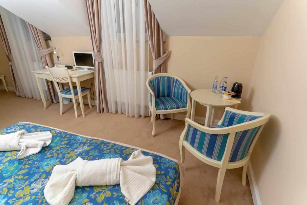 Resovia Residence Hotel*** Rzeszów Eksteriør billede