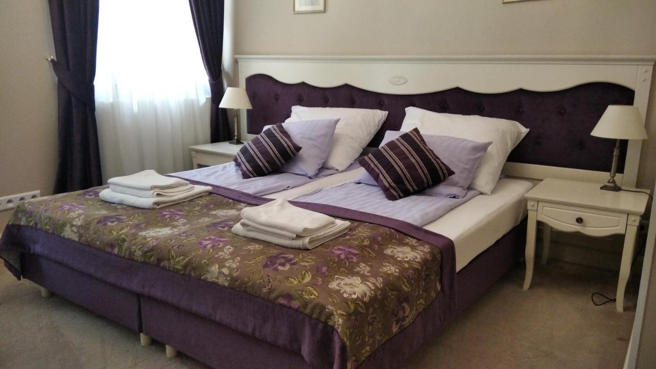 Resovia Residence Hotel*** Rzeszów Eksteriør billede