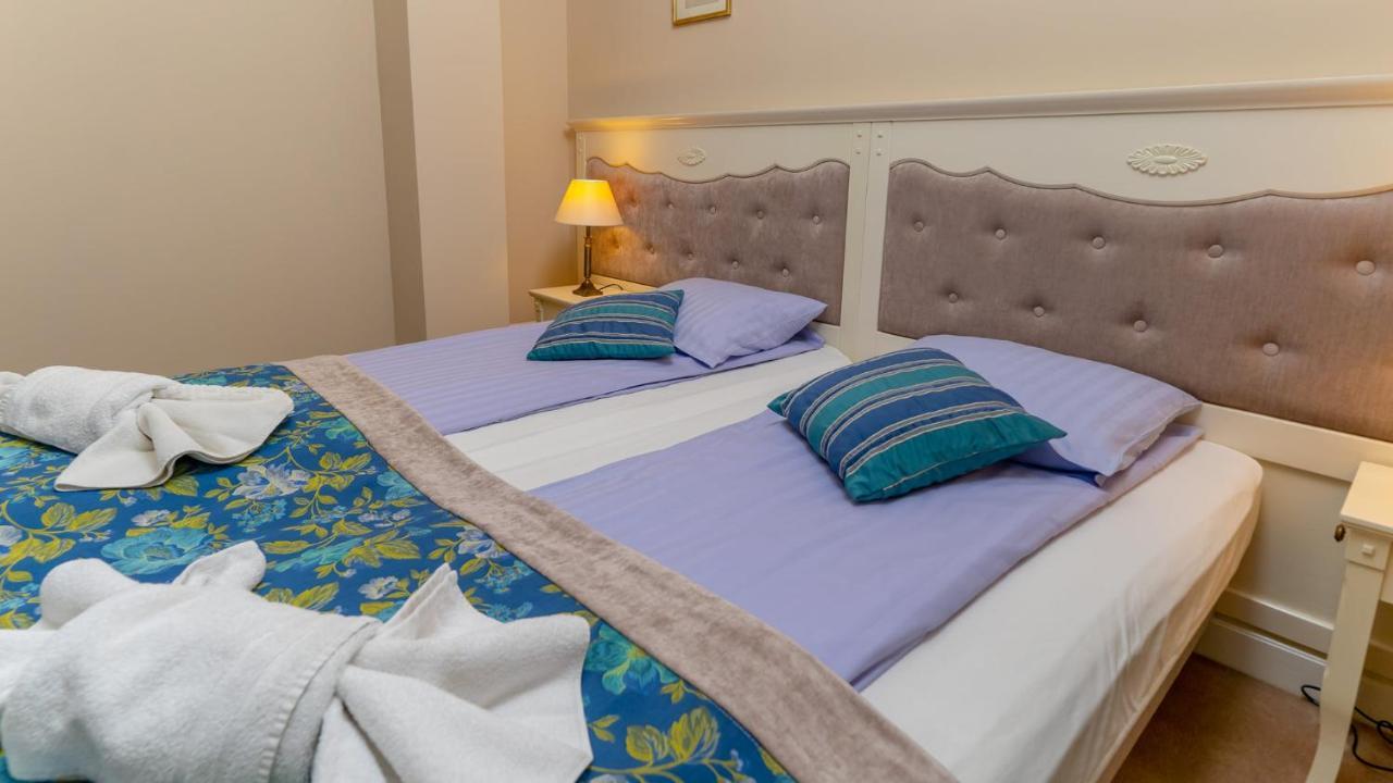 Resovia Residence Hotel*** Rzeszów Eksteriør billede