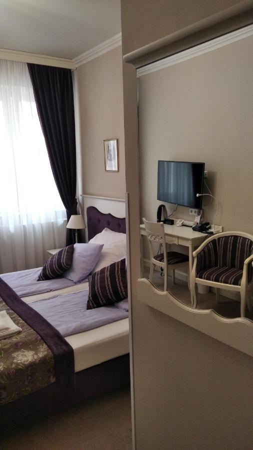 Resovia Residence Hotel*** Rzeszów Eksteriør billede