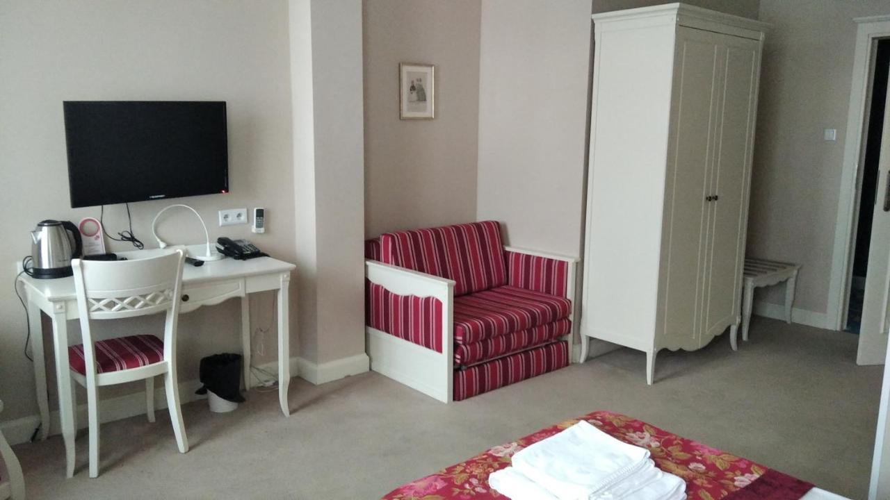 Resovia Residence Hotel*** Rzeszów Eksteriør billede