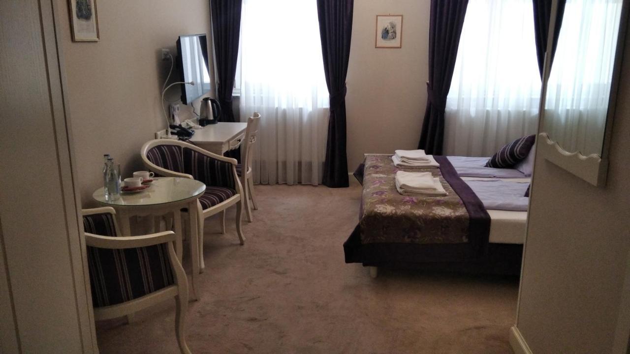 Resovia Residence Hotel*** Rzeszów Eksteriør billede