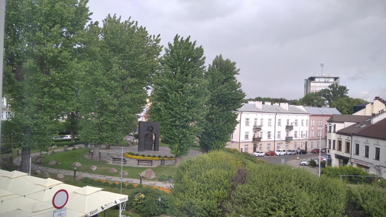 Resovia Residence Hotel*** Rzeszów Eksteriør billede