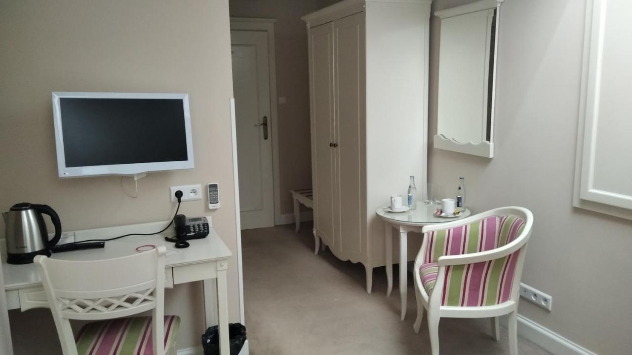 Resovia Residence Hotel*** Rzeszów Eksteriør billede